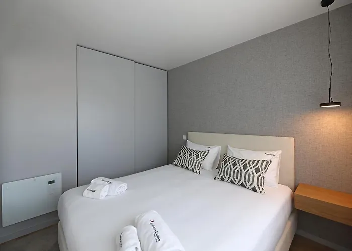 Flh Boavista Wooden Flats